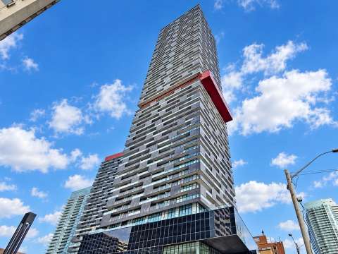 8 Eglinton Ave E, E Condos