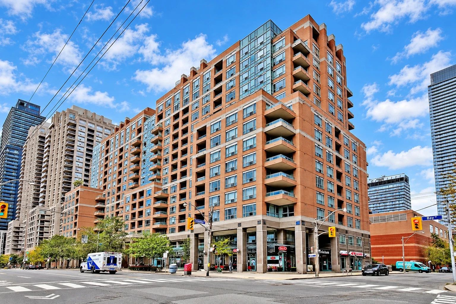 887 Bay St, Opera Place I
