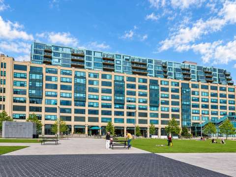 211 Queens Quay W, Queens Quay Terminal