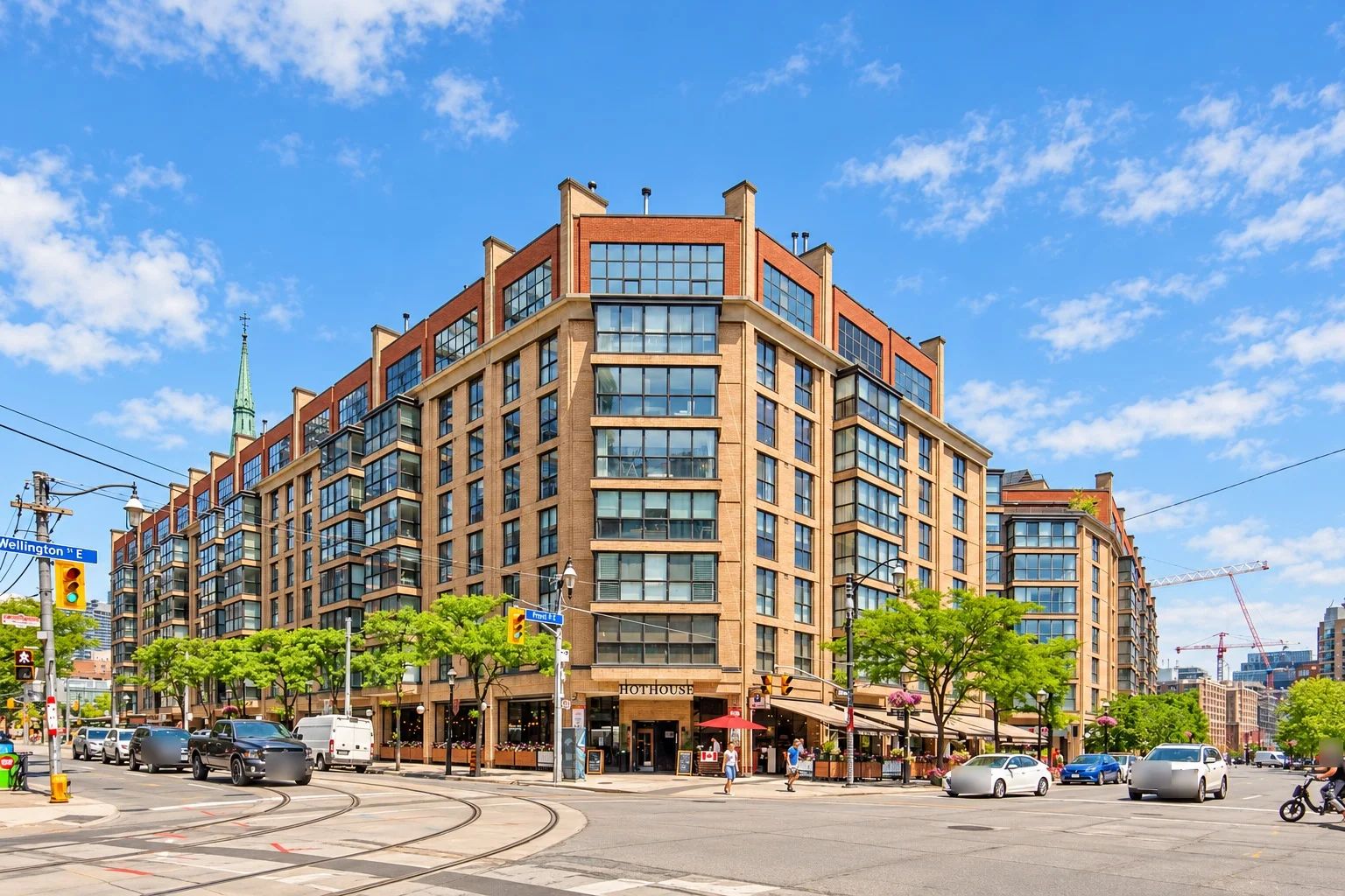 80 Front St E, Market Square