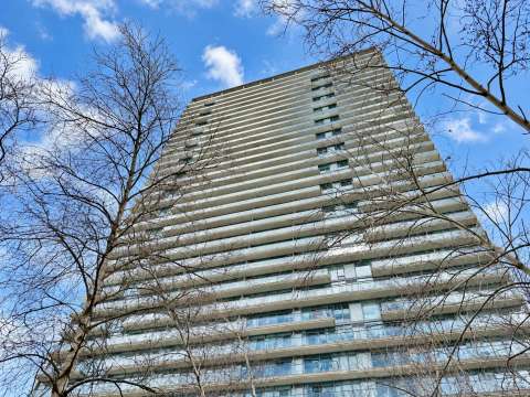 105 The Queensway, NXT II