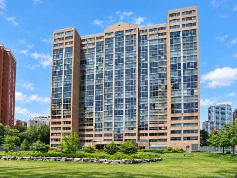 15 Maitland Pl, L'Esprit Residences