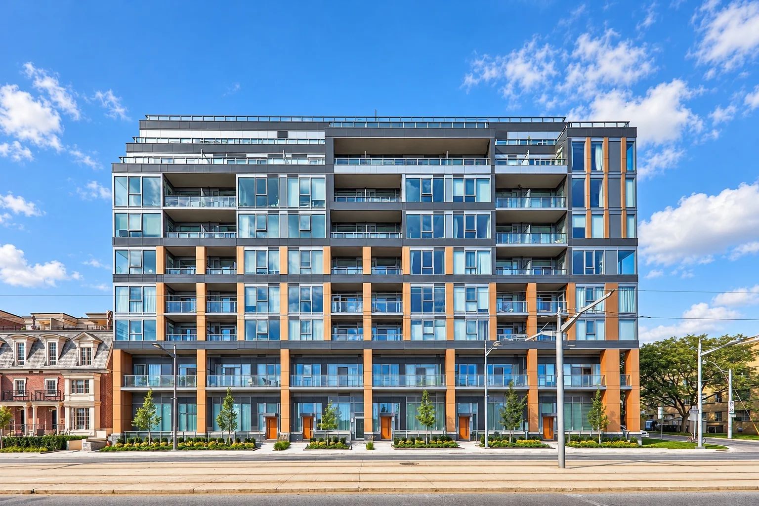 6 Parkwood Ave, The Code