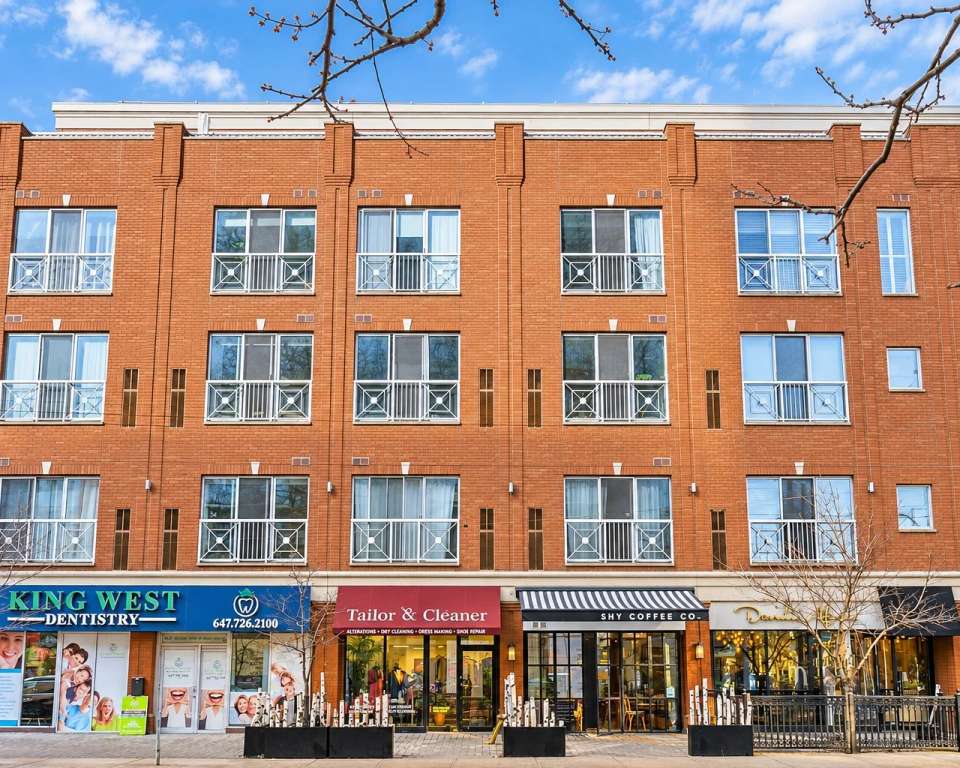 Exterior of Tecumseth Lofts at 766 King St W, Toronto