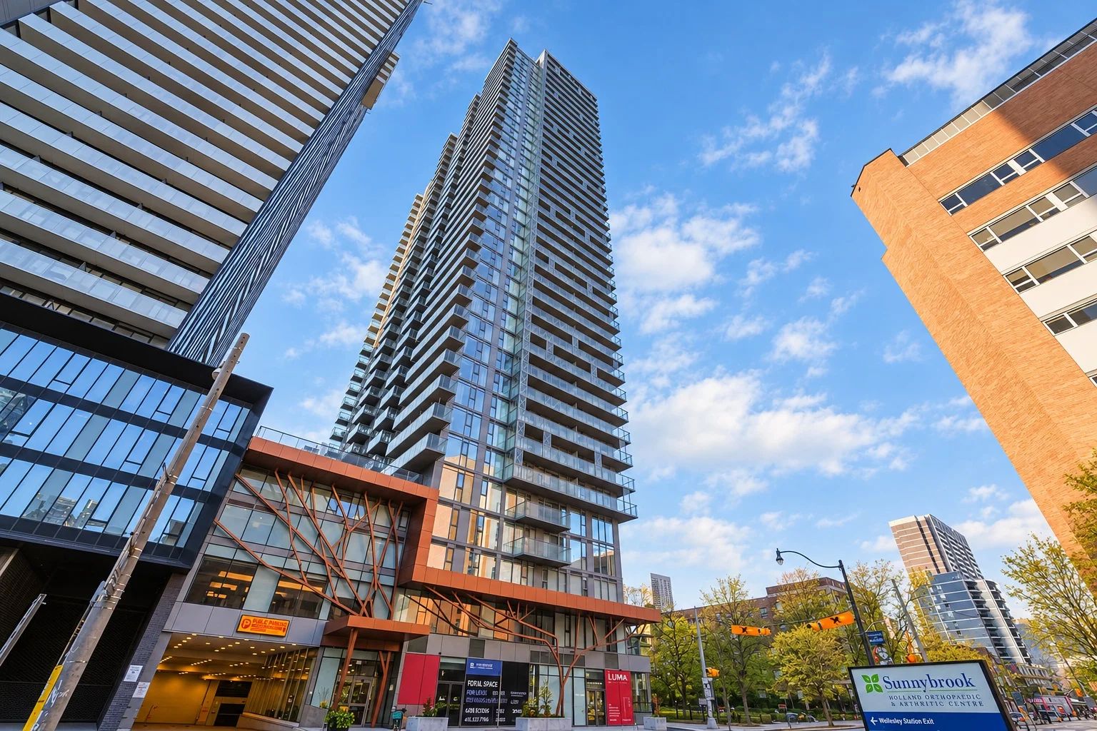 50 Wellesley St E, 50 at Wellesley Station