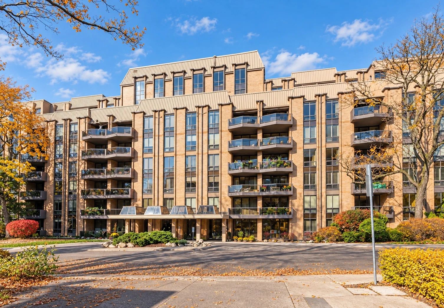 350 Lonsdale Rd, Lonsdale House