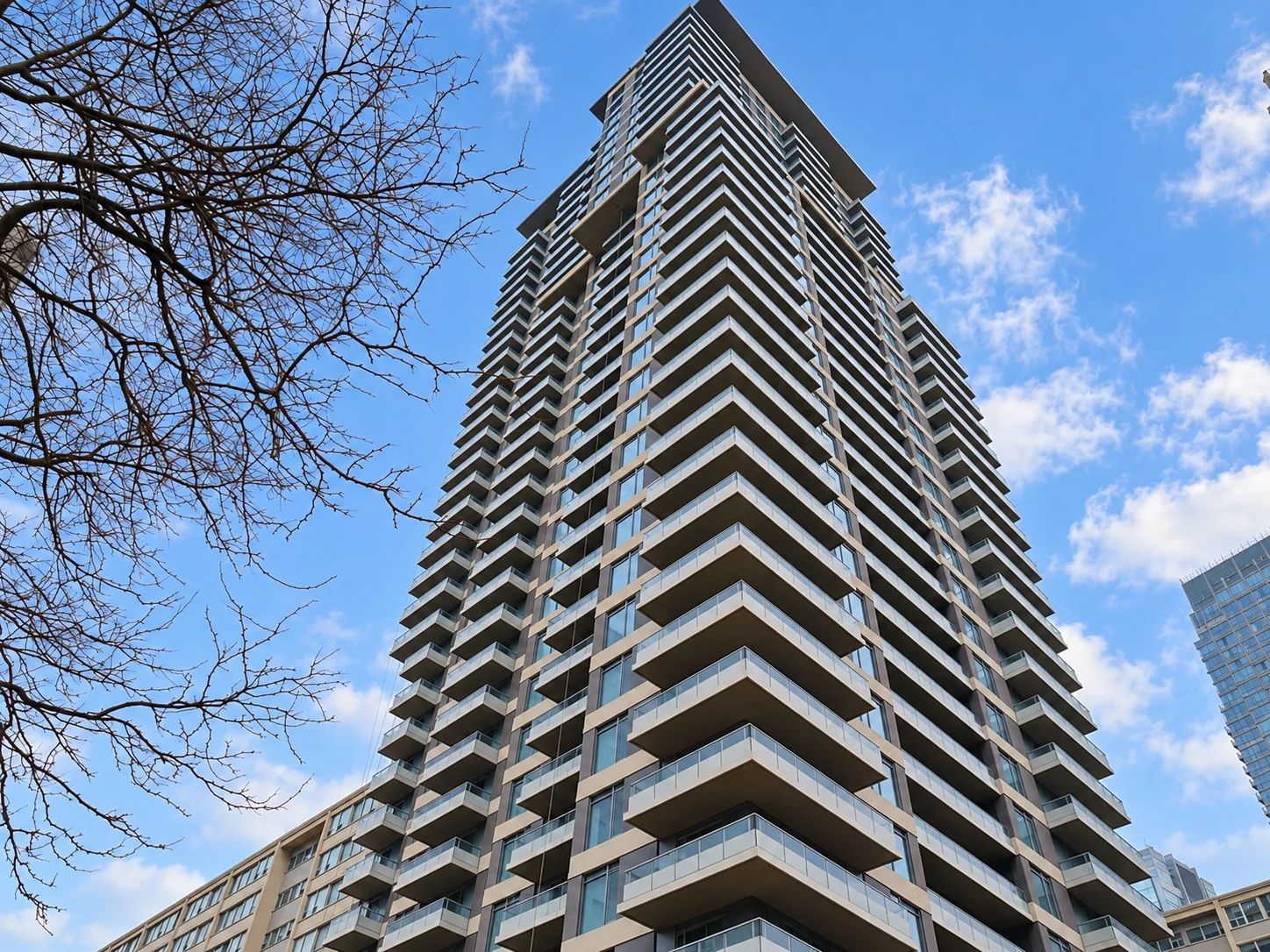 50 Dunfield Ave, Plaza Midtown - 50 Dunfield