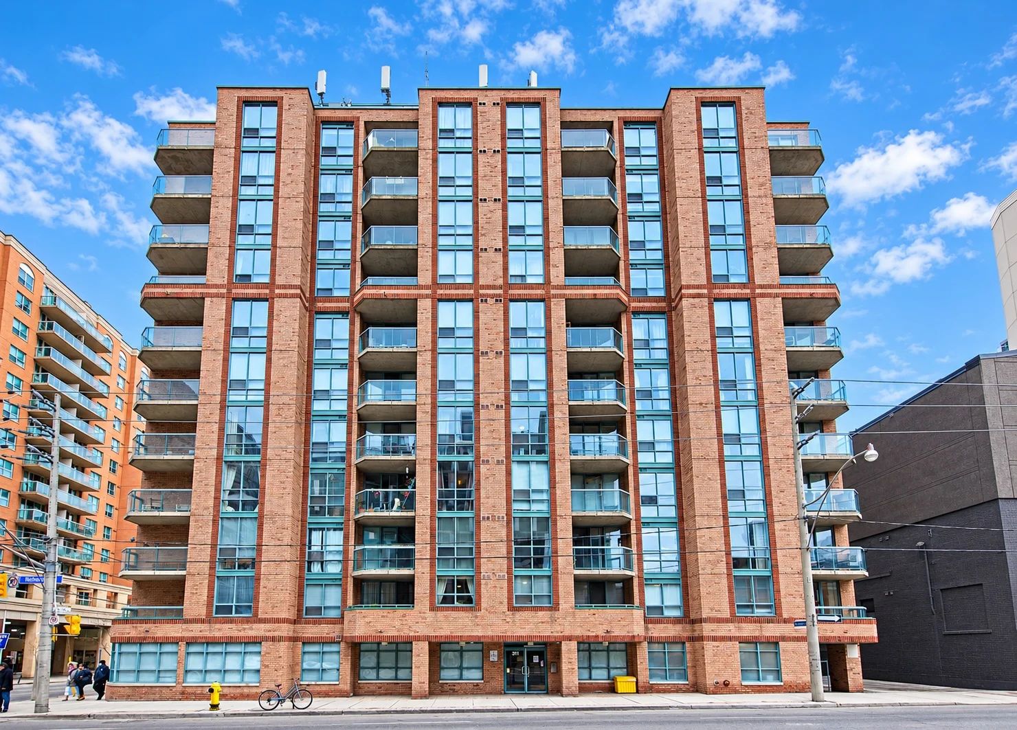 311 Richmond St E, 311 Imperial Square