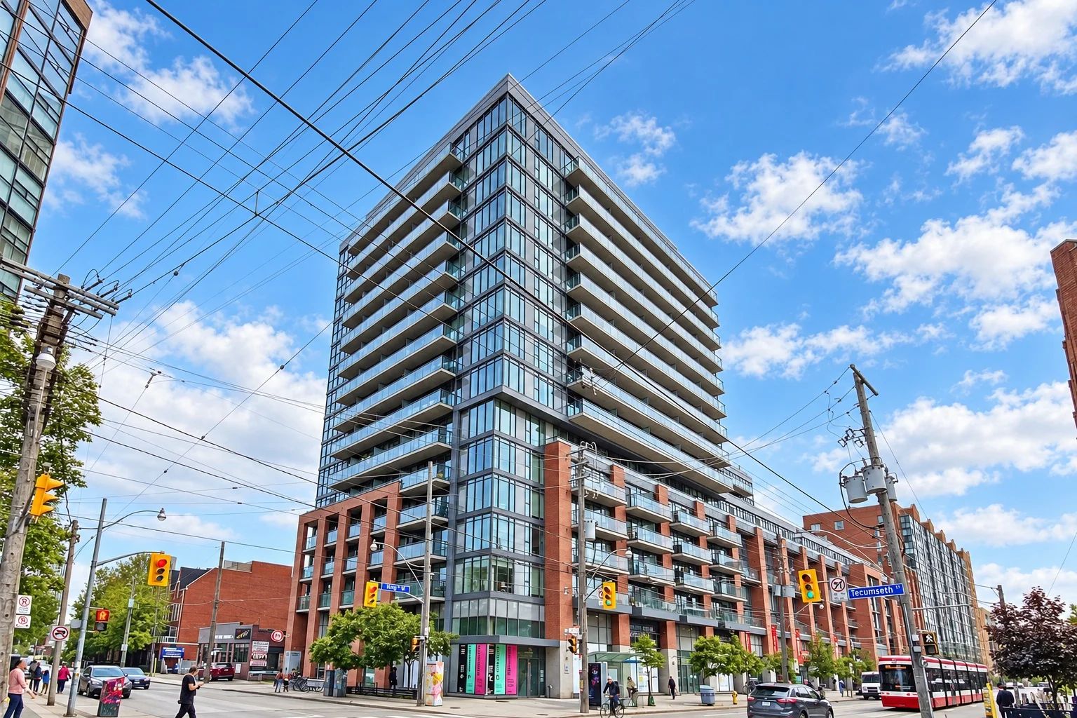 775 King St W, Minto775 King West