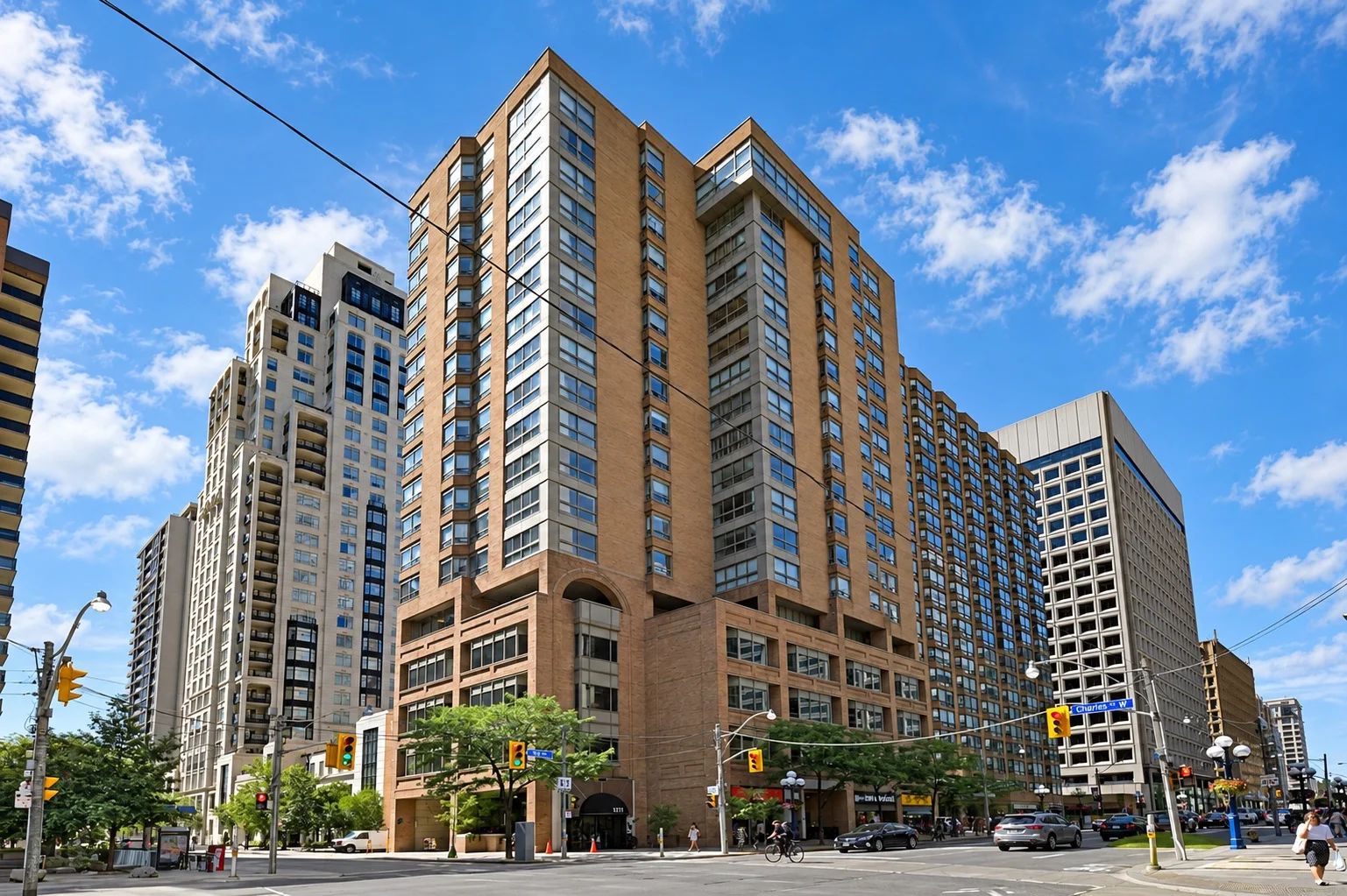 1132 Bay St, 1132 Bay Street Condos