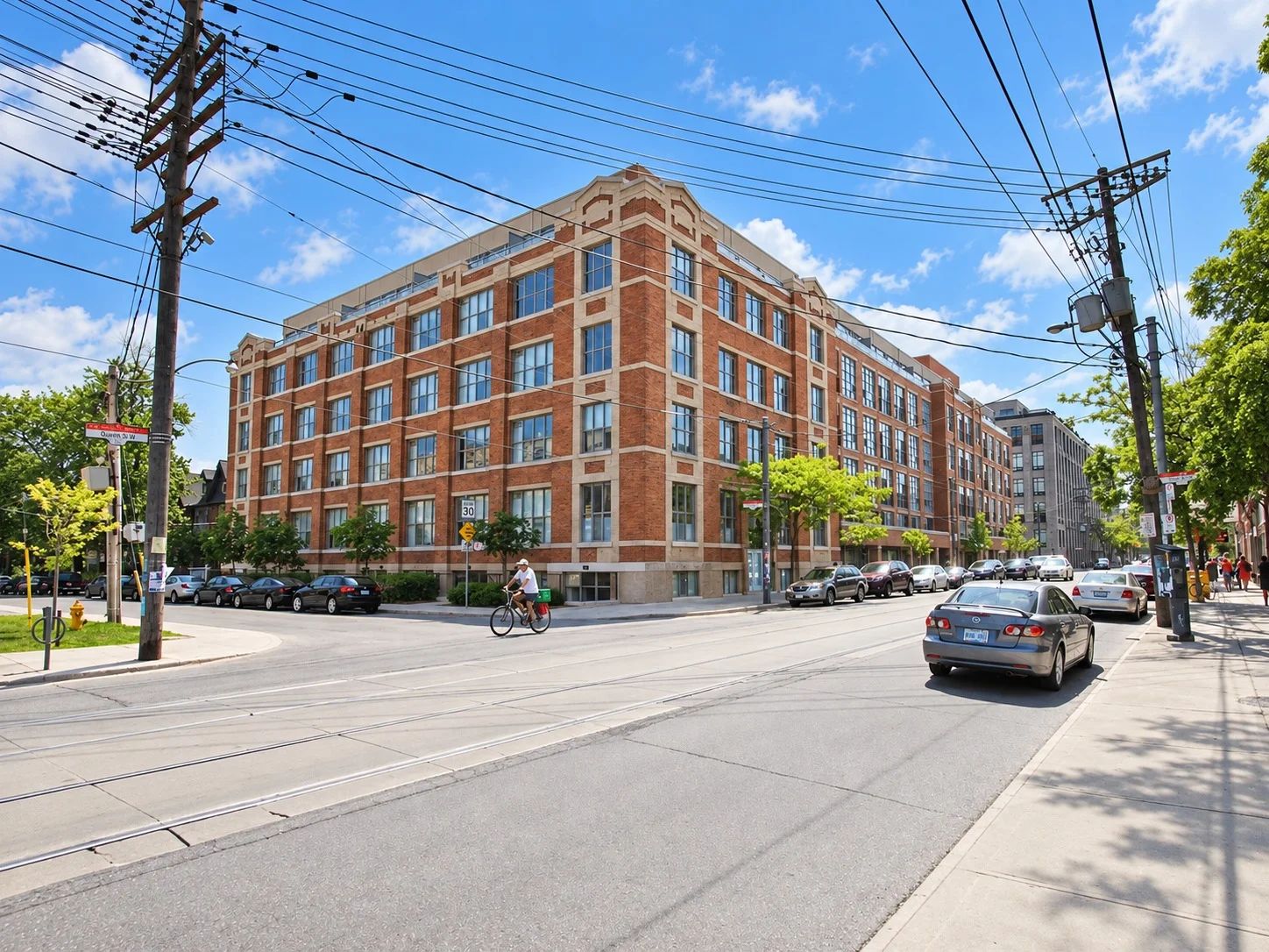 955 Queen St W, Chocolate Company Lofts