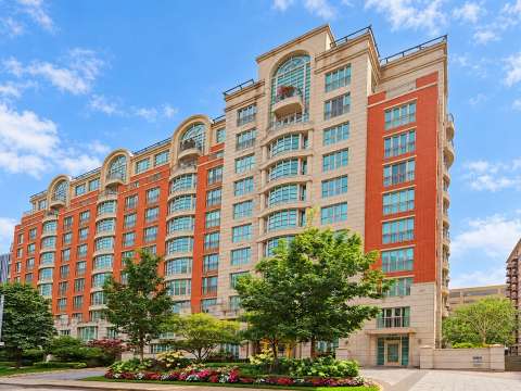 33 Delisle Ave, 33 Delisle Avenue Condos