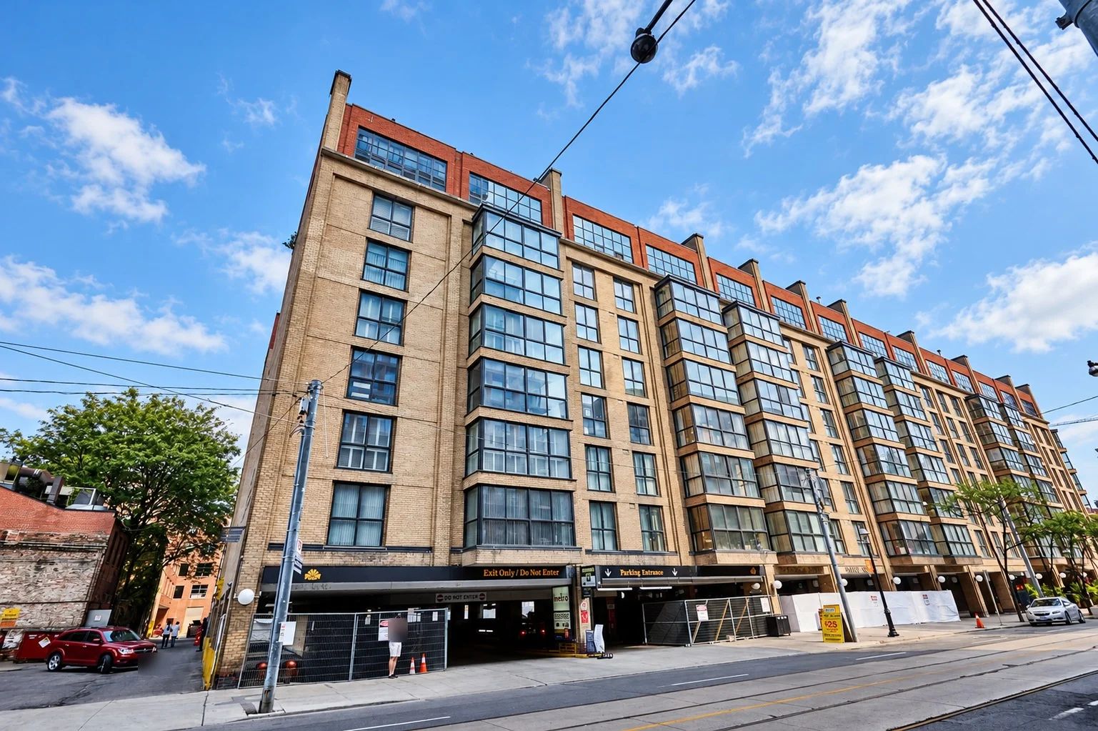 35 Church St, Market Square I