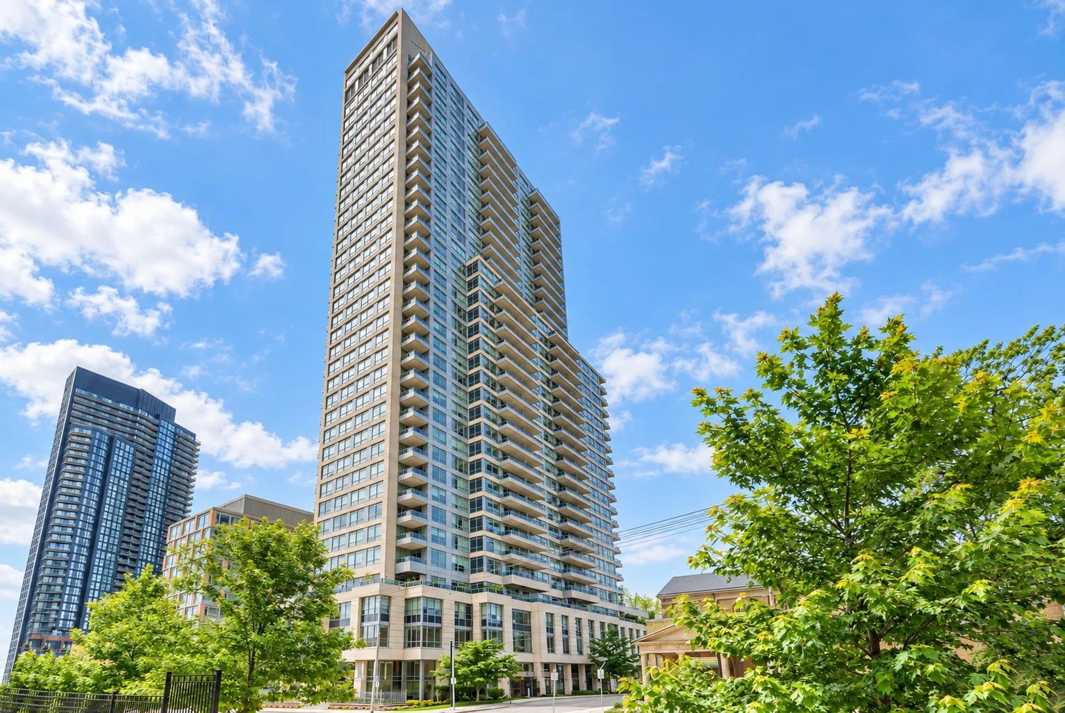 500 Sherbourne St, The 500