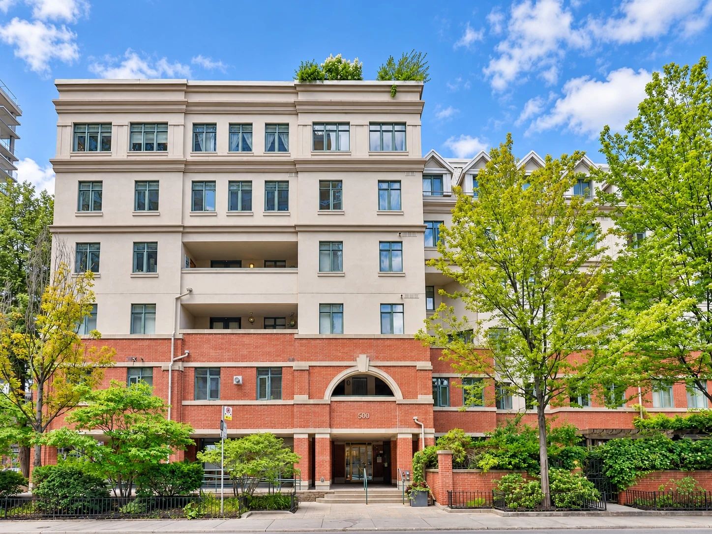 500 Richmond St W, Cityscape Terrace