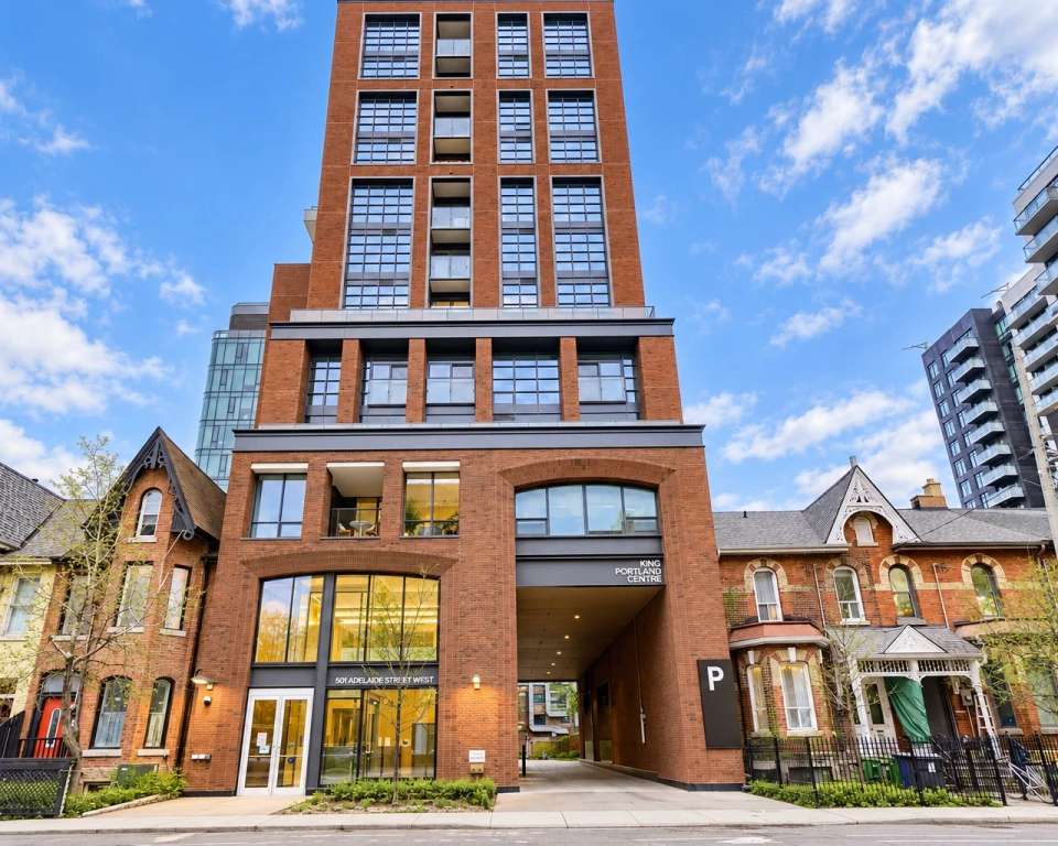 Kingly, 501 Adelaide St W