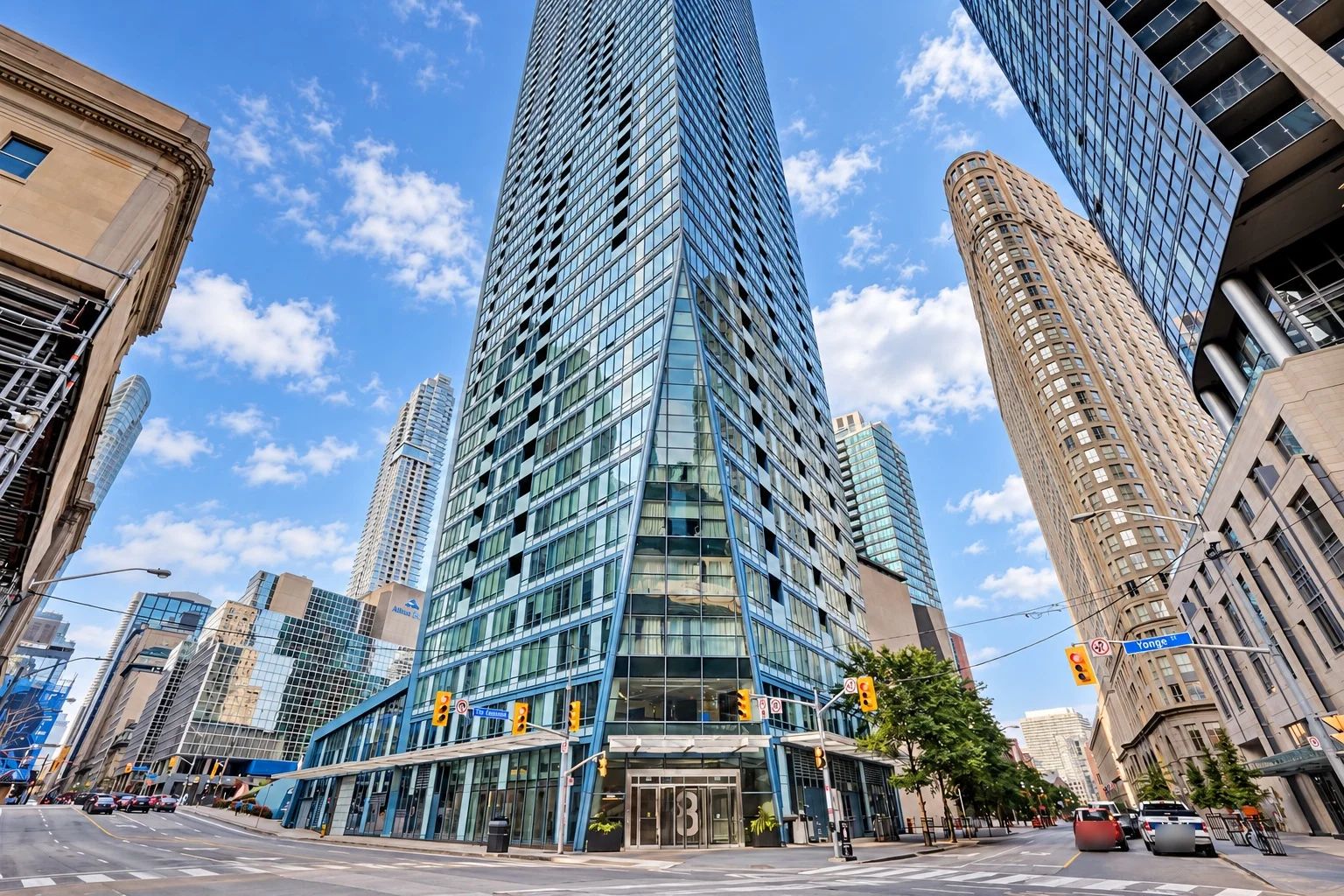 8 The Esplanade, L Tower