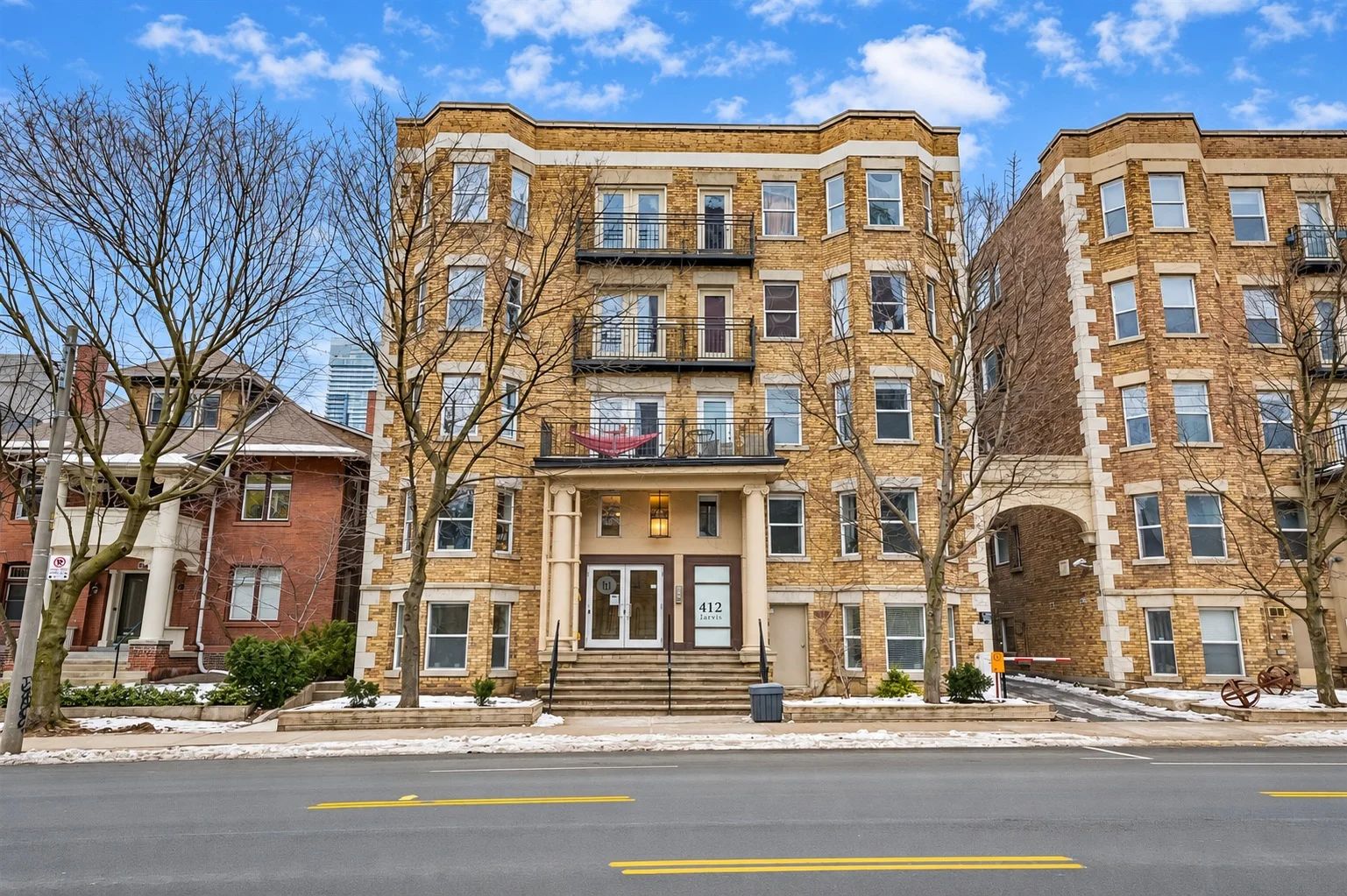 412 Jarvis St, Windsor Lofts