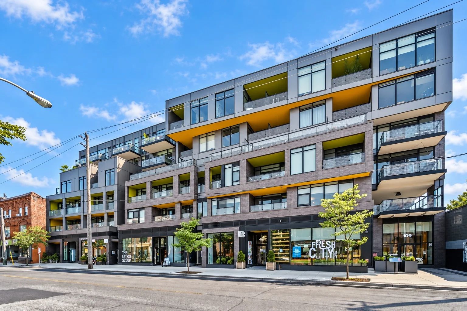 109 Ossington Ave, 109OZ