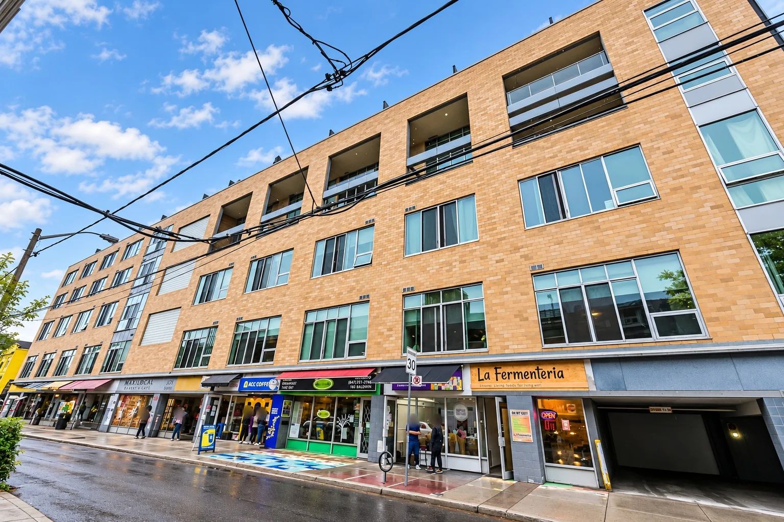 160 Baldwin St, Kensington Market Lofts