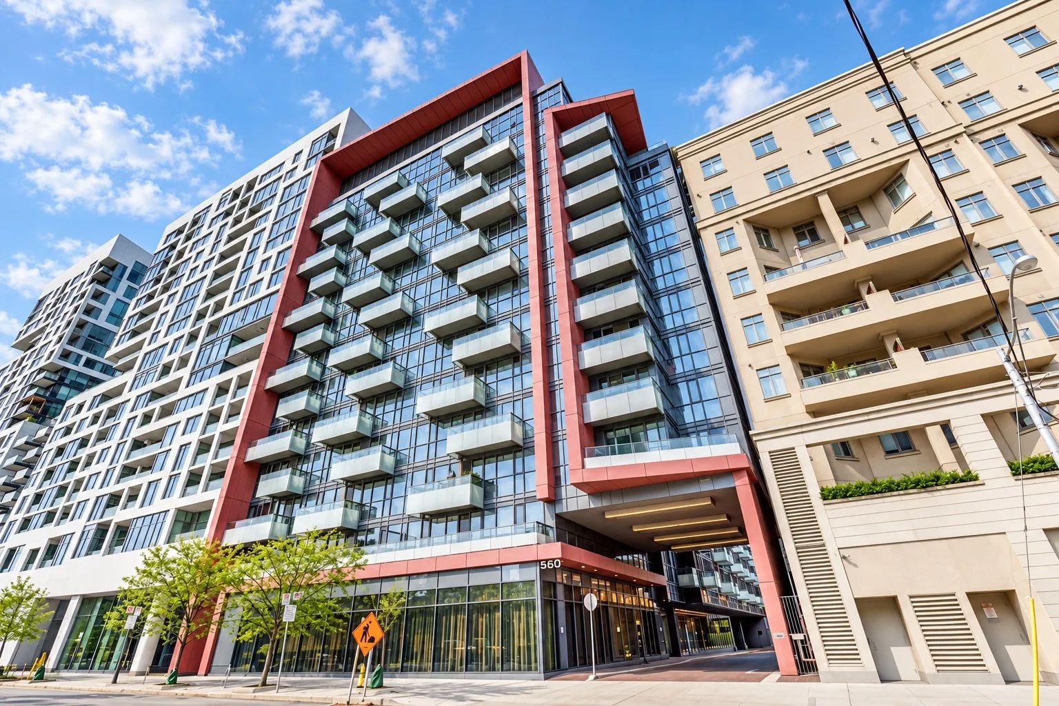 560 Front St W, Rêve
