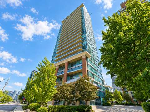 80 Western Battery Rd, Zip Condos