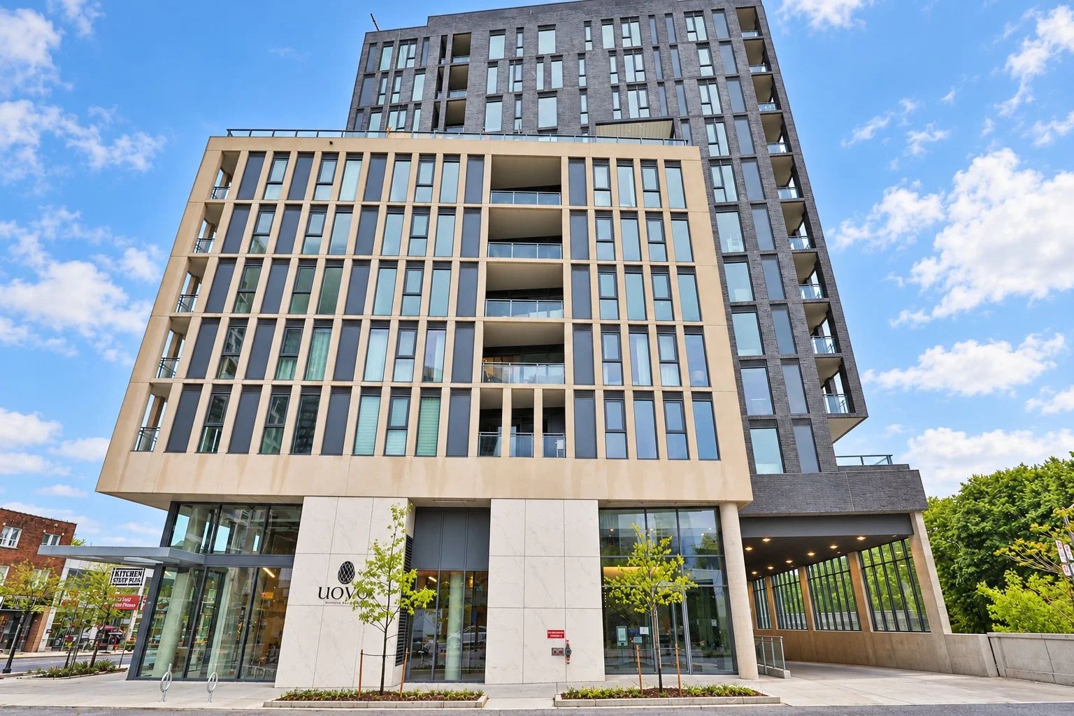 2114 Yonge St, UOVO Boutique Residences