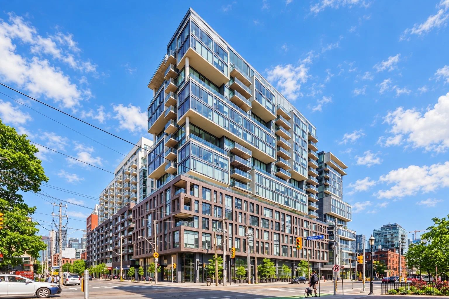 111 Bathurst St, OneEleven