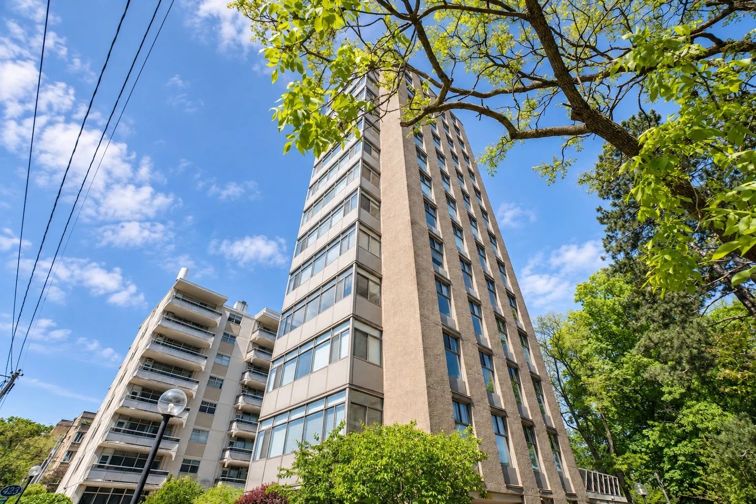 423 Avenue Rd, 423 Avenue Road Condos
