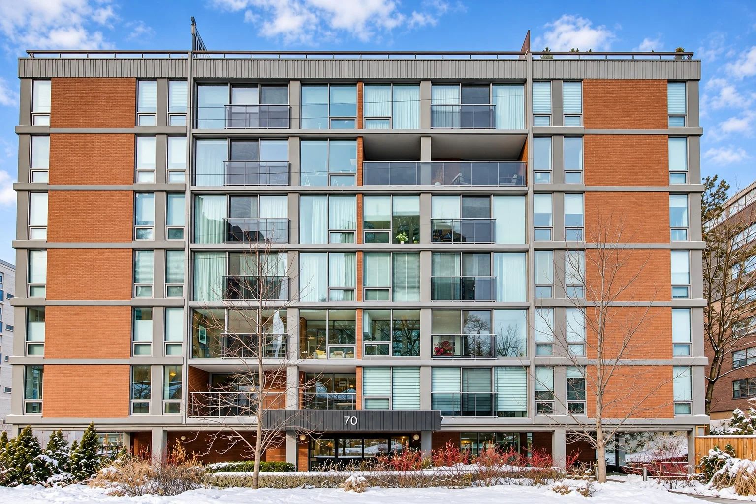 70 Montclair Ave, Montclair Place
