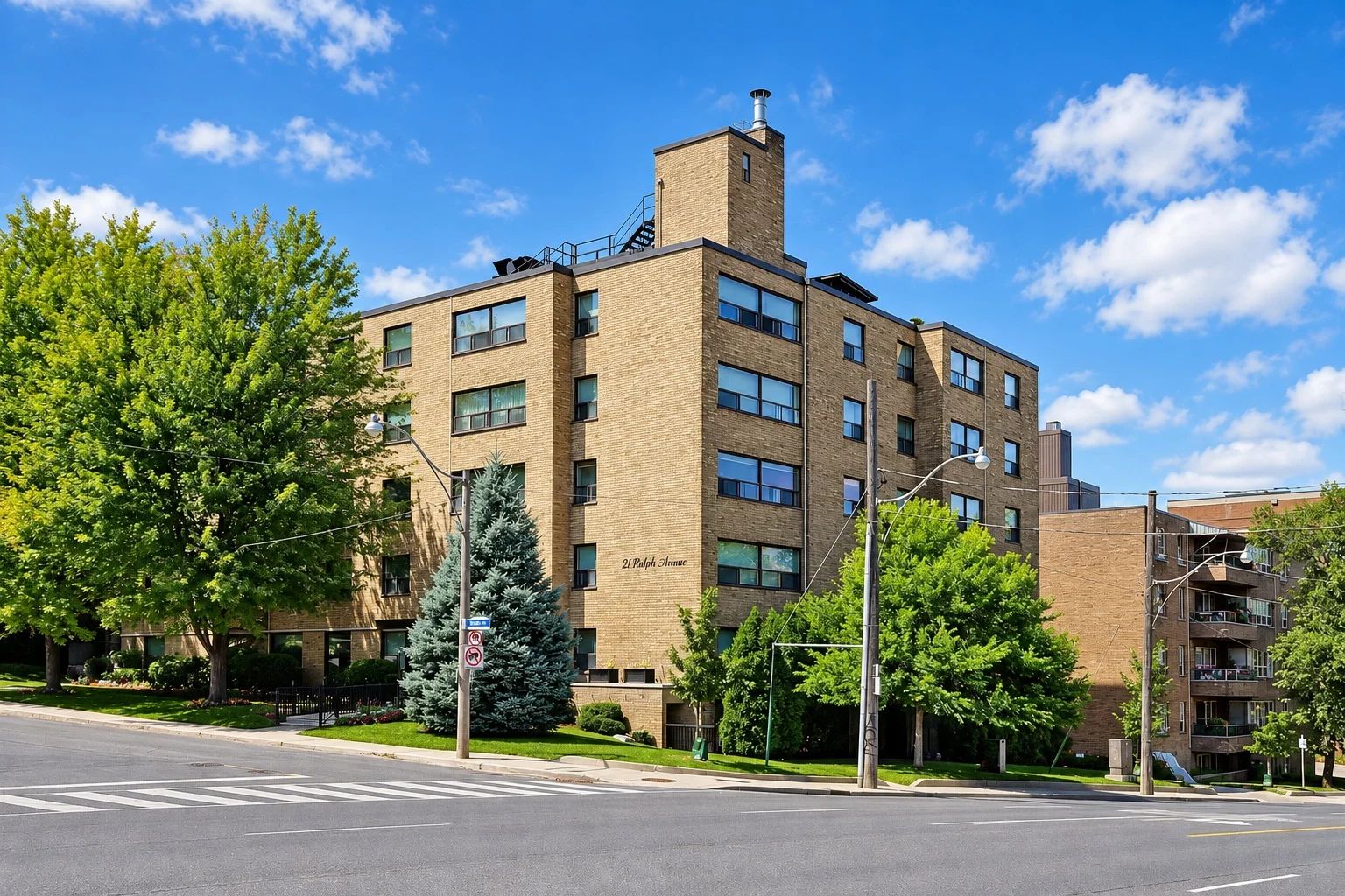 2 Ridelle Ave, Ridelle Plaza
