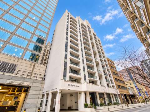 30 Hayden St, Tiffany Terrace