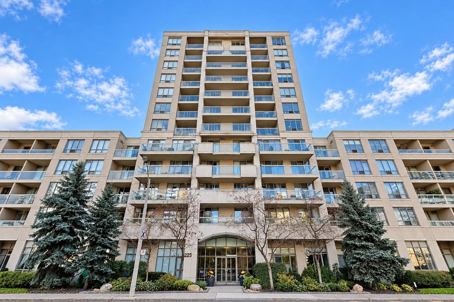 225 Merton St, The Rio III