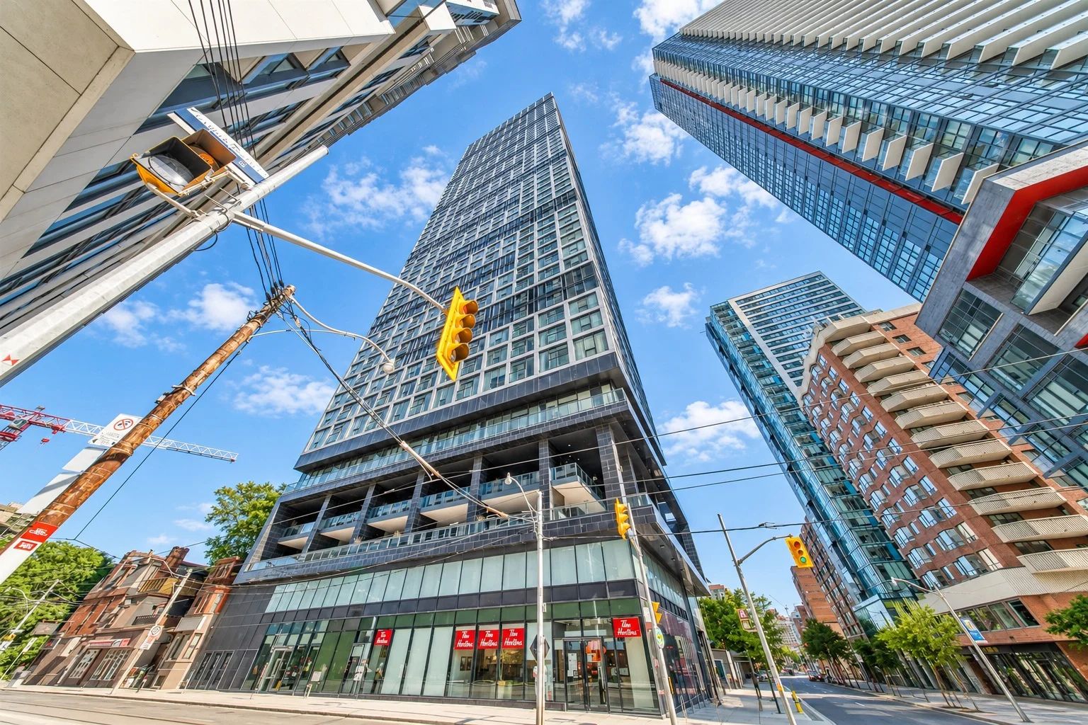 181 Dundas St E, Grid Condos