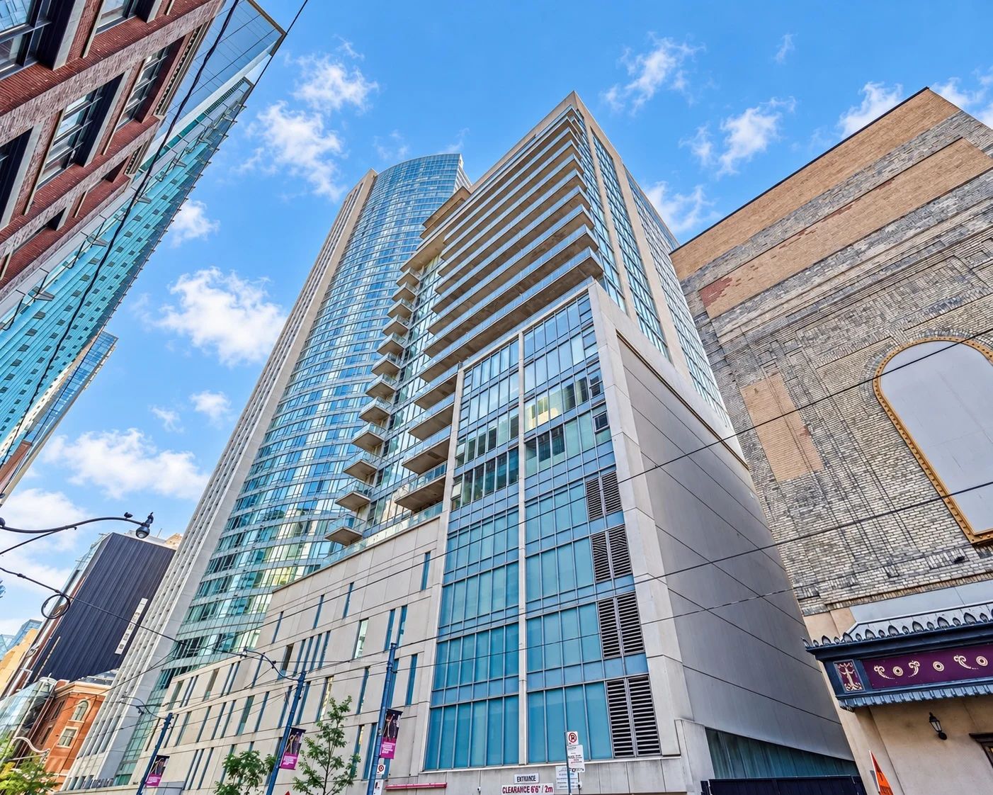 220 Victoria St, Opus at Pantages