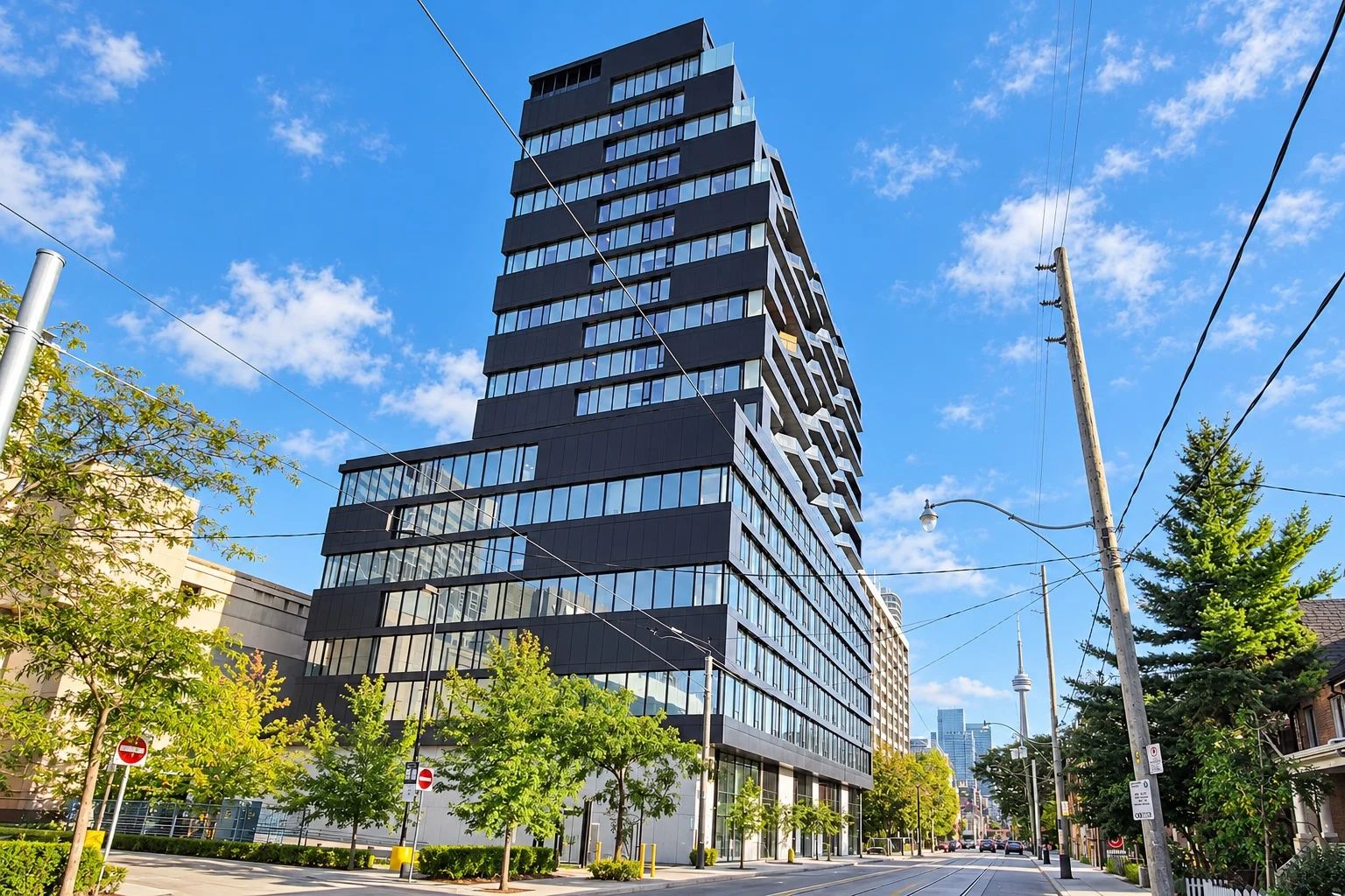 193 McCaul St, The Bread Company