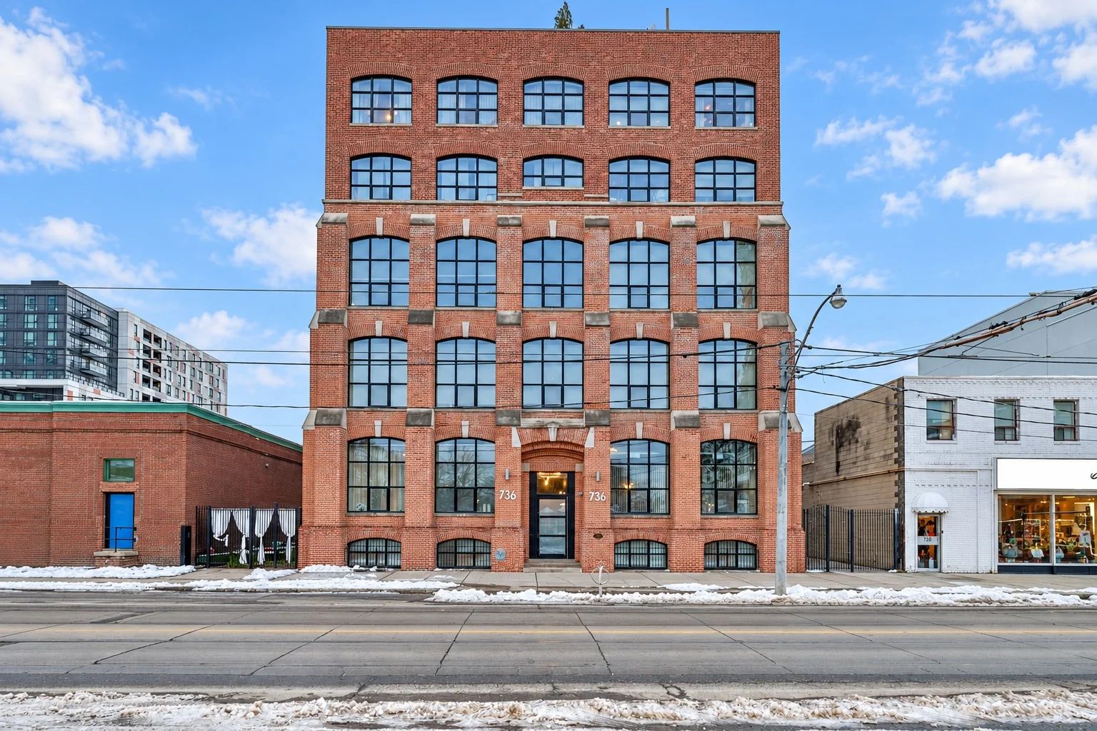 736 Dundas St E, Tannery Lofts