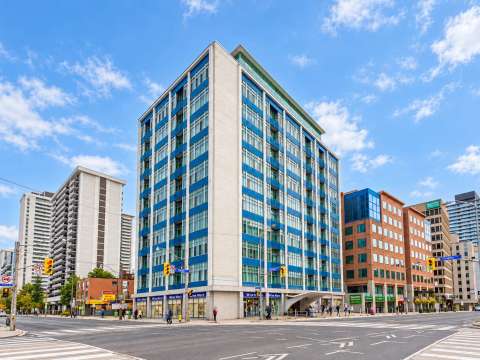 1901 Yonge St, The Phoenix