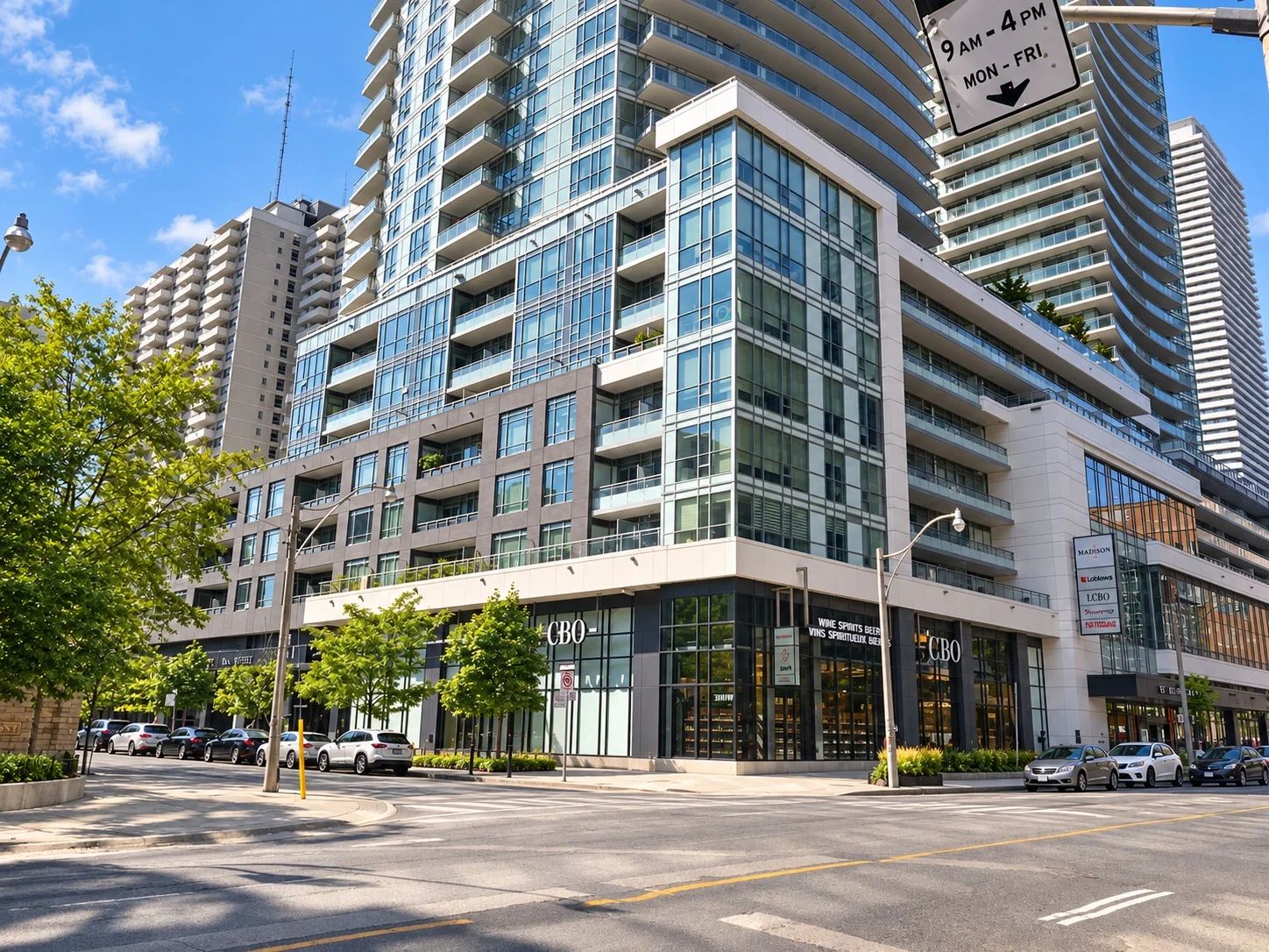 98 Lillian St, The Madison at Yonge and Eglinton - 98 Lillian