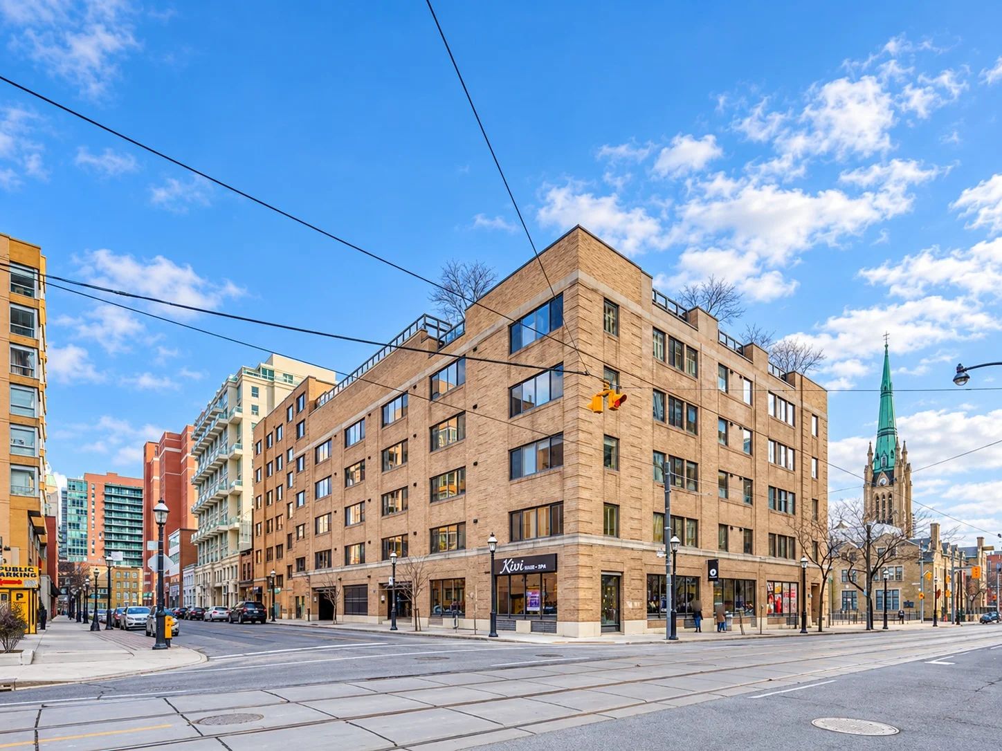80 Adelaide St E, The Bentley