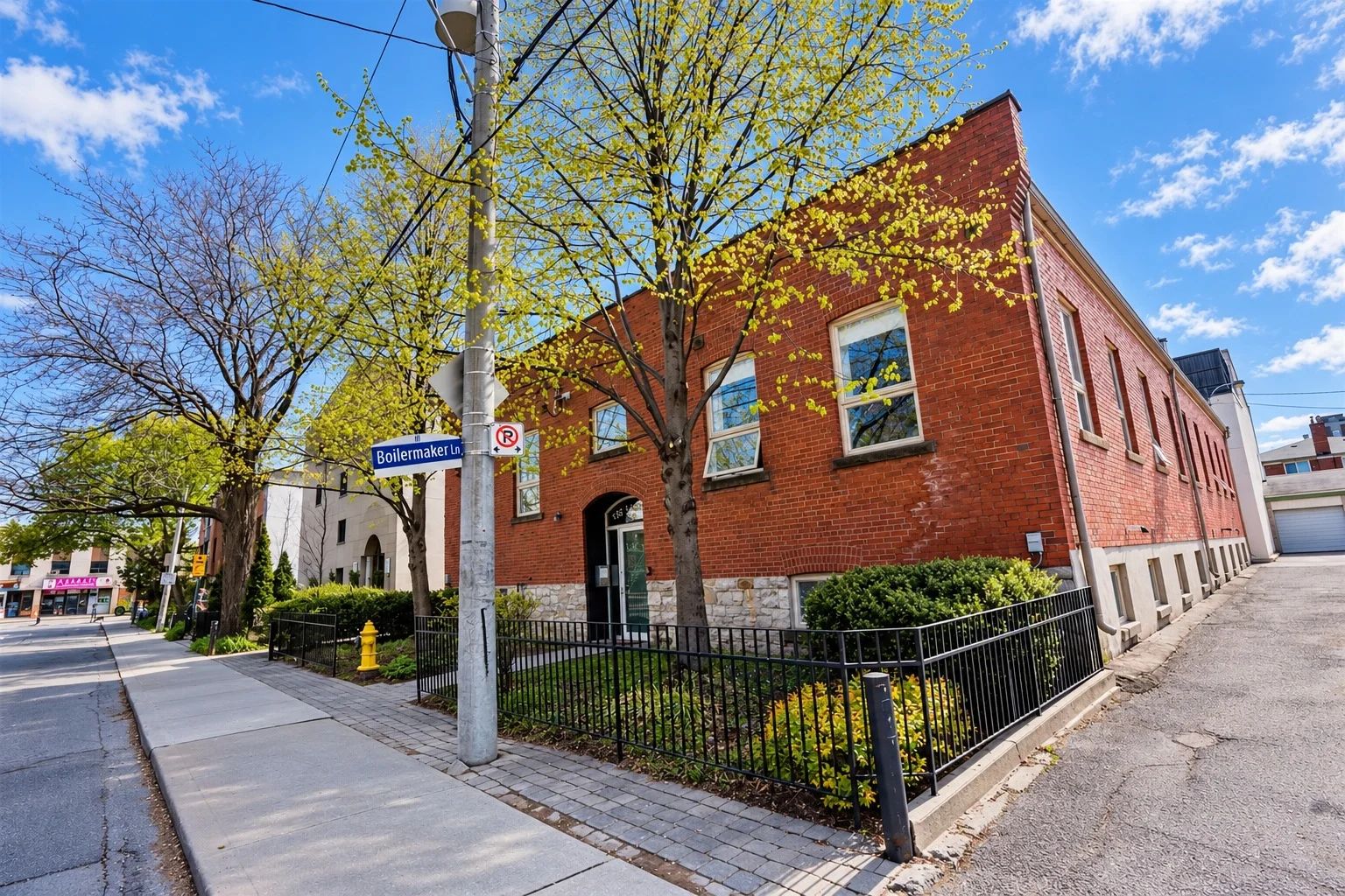 8 Bartlett Ave, The Bartlett Lofts