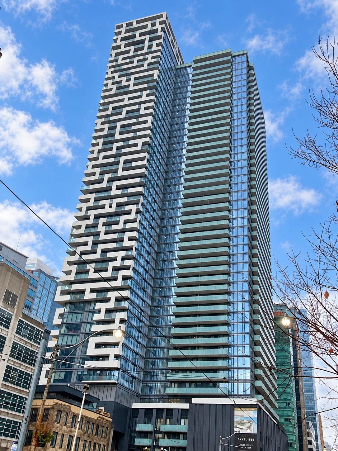 25 Richmond St E, Yonge + Rich