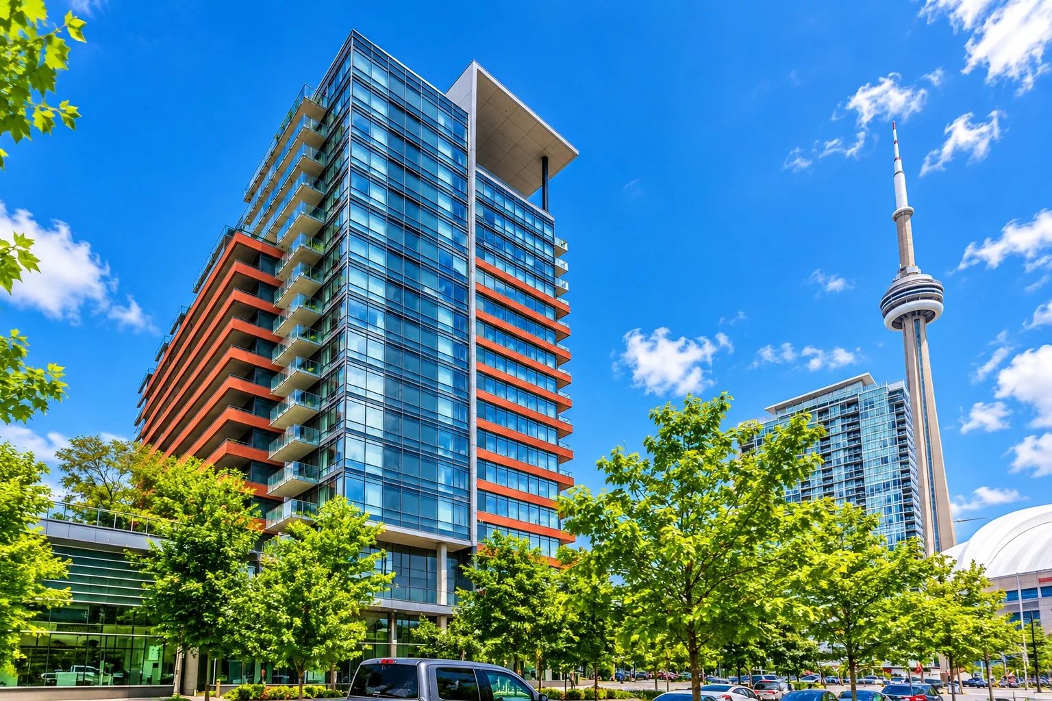 4K Spadina Ave, Neo