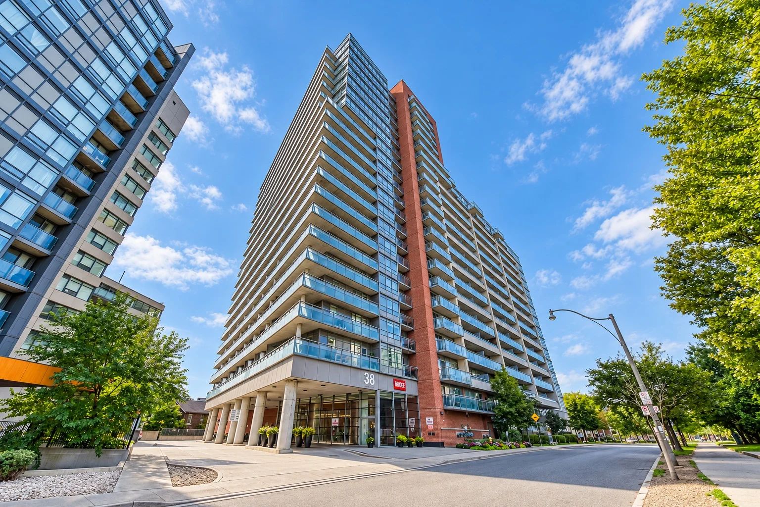 38 Joe Shuster Way, The Bridge