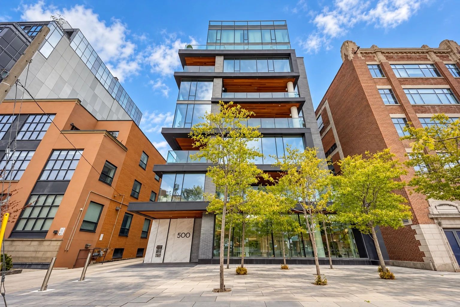 500 Wellington St W, 500 Wellington West