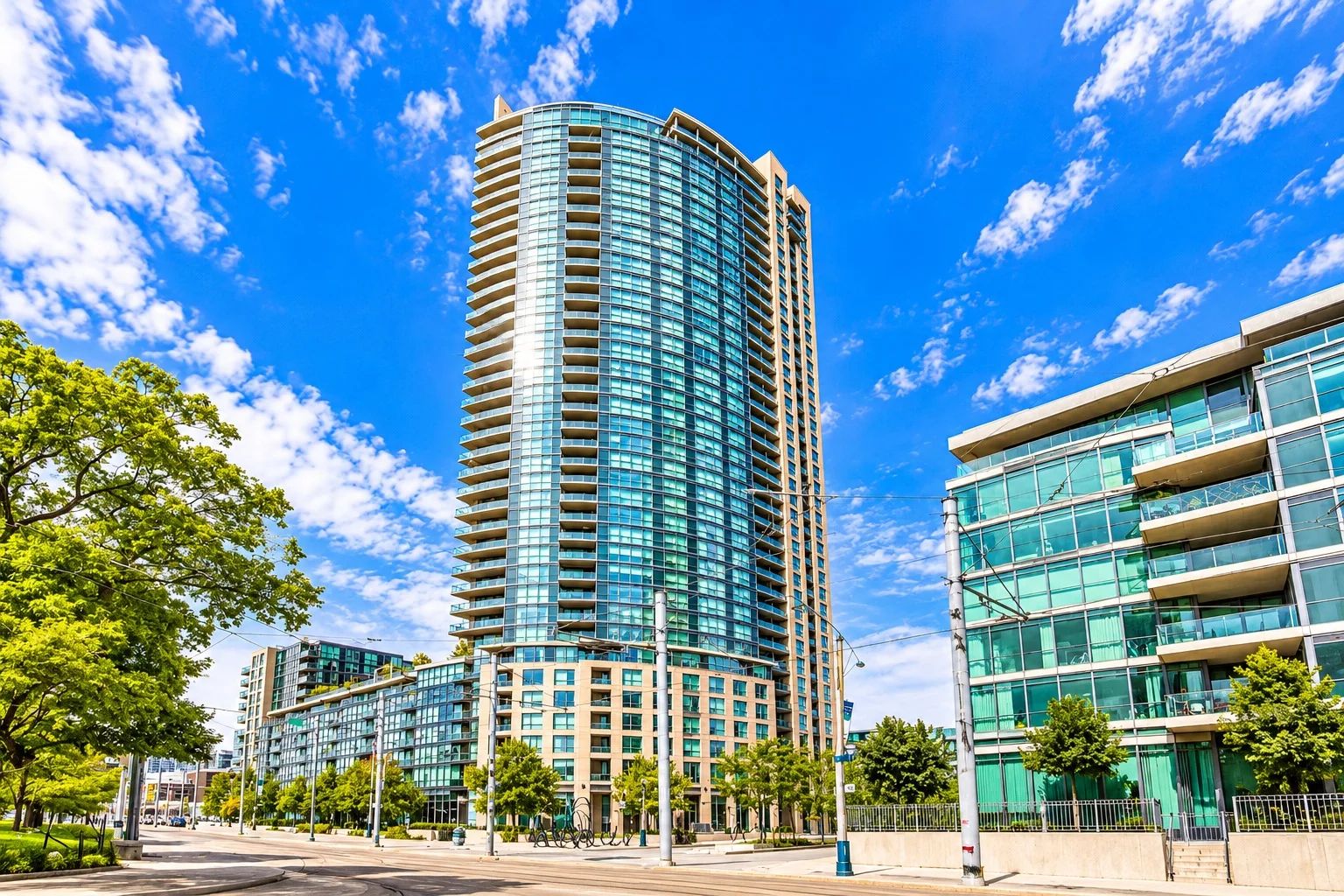 219 Fort York Blvd, Aquarius at Waterpark City