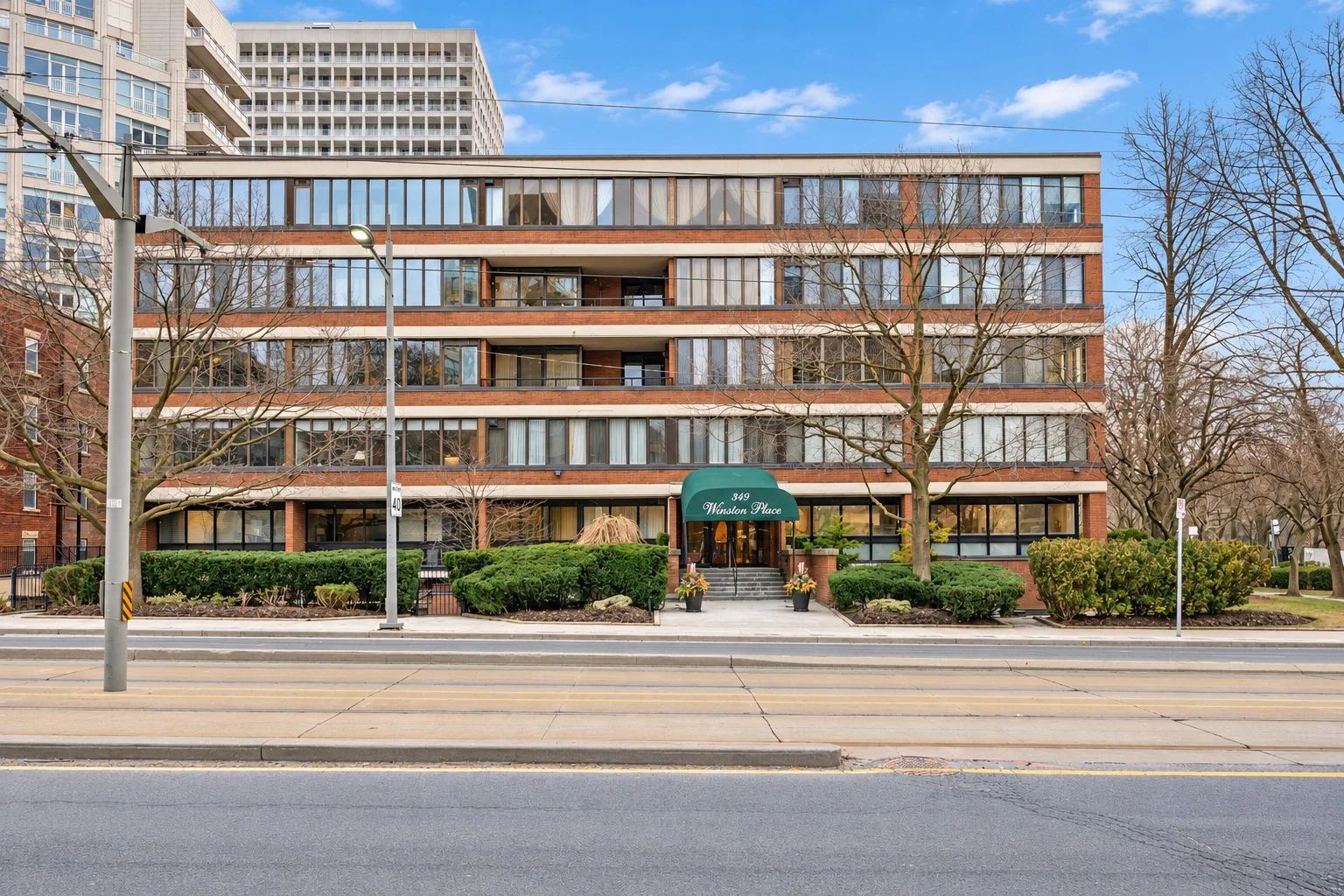 349 St Clair Ave W, Winston Place
