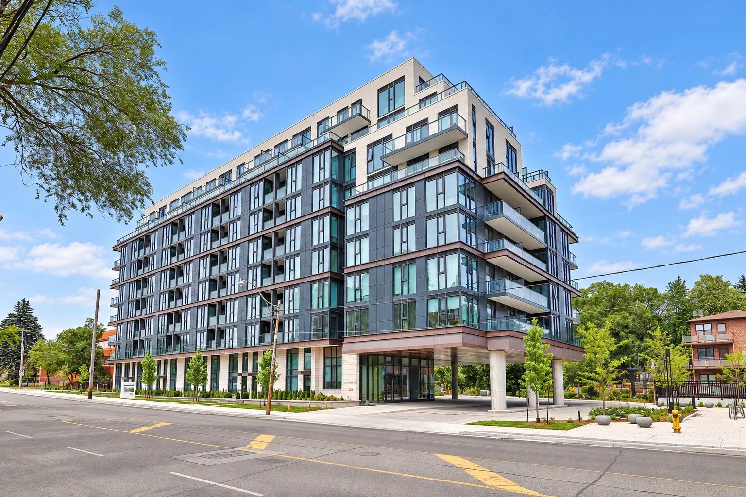 250 Lawrence Ave W, 250 Lawrence Avenue West