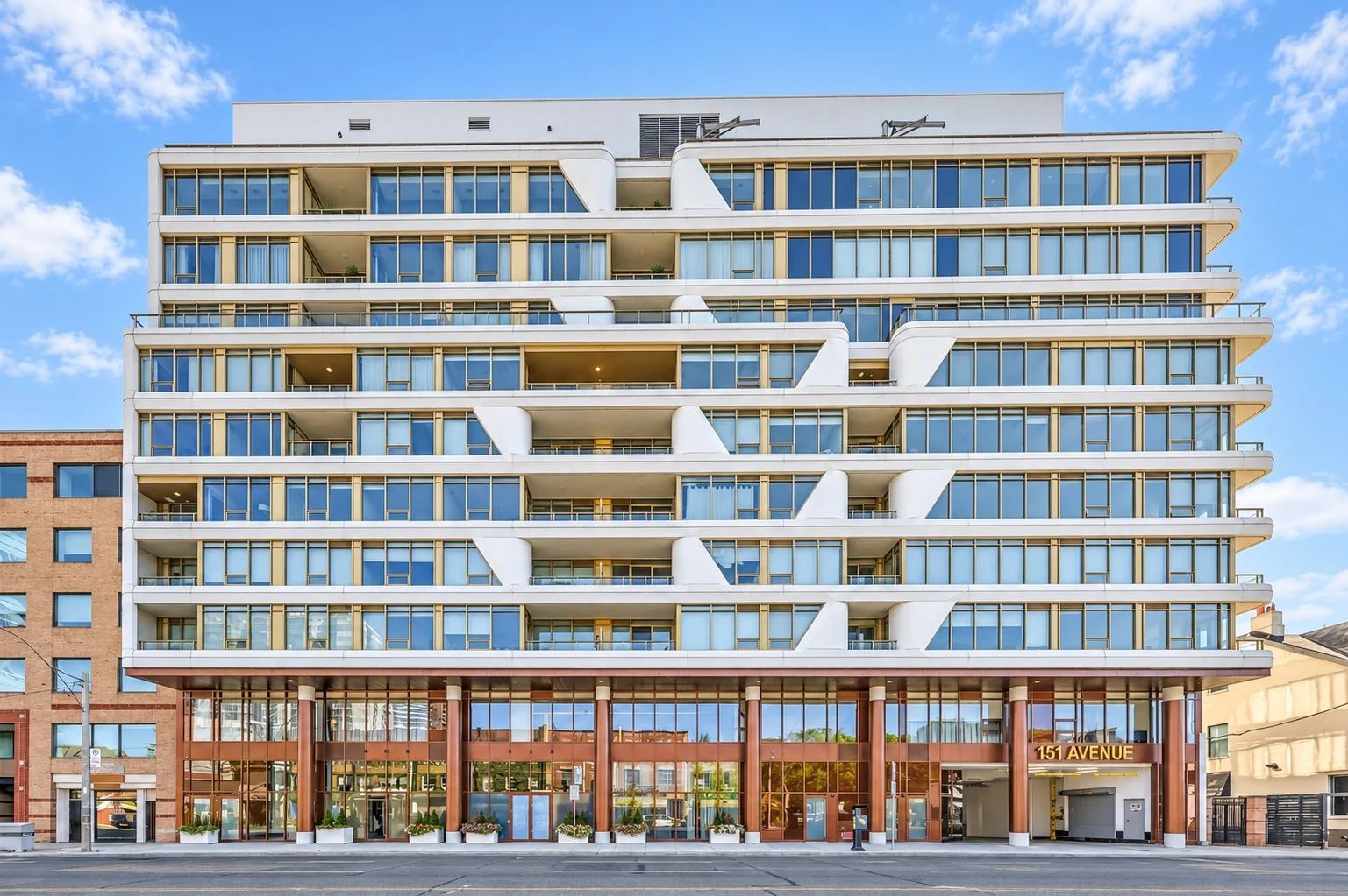 151 Avenue Rd, Avenue 151 Yorkville