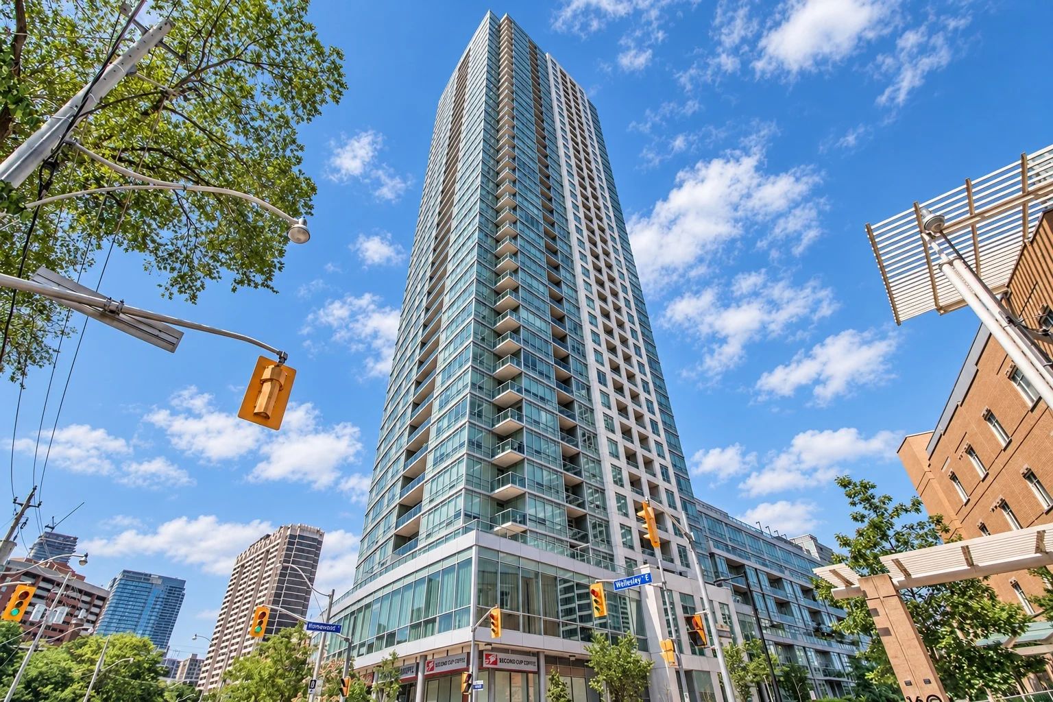 120 Homewood Ave, The Verve